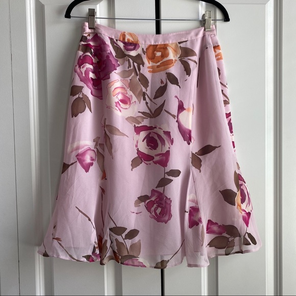 Banana Republic Silk Flare Skirt - Picture 2 of 4